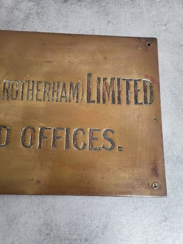 PLAQUE EN LAITON REGISTERED OFFICES JOHN BAKER ET C° ROTHERHAM  N°2