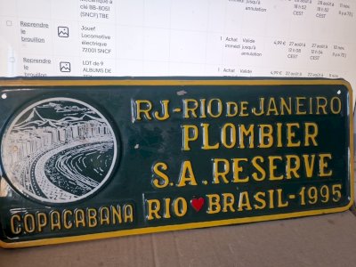 plaque en tole  plombier à copacabana -Rio  Bresil 1995 40 x 16