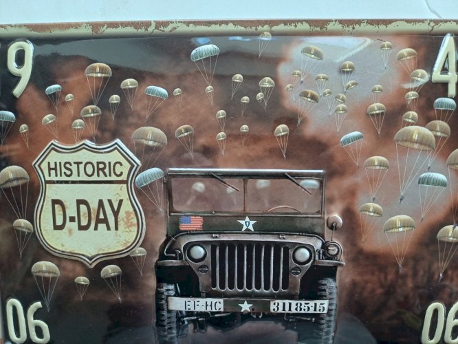 Plaque métal HISTORIC D DAY 1944 JEEP - 30 x 20 cm