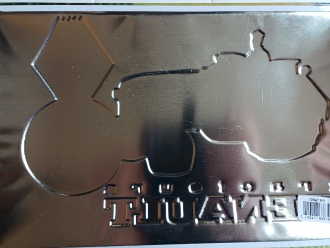 Plaque métal  TRACTEUR RENAULT D 30 - 30 x 20 cm