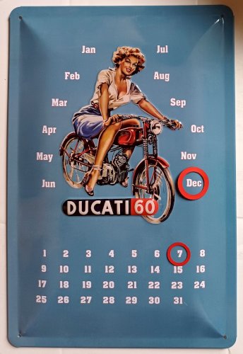 Plaque métal vintage DUCATI 60 Pin up  calendrier perpétuel 30 x 20 cm