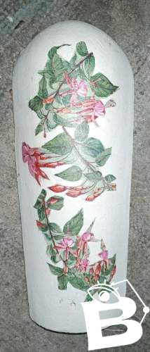 plaque murale à decor floral marquée à linterieur en bon etat