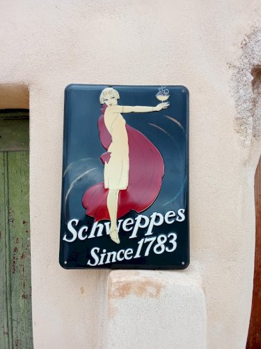 Plaque publicitaire