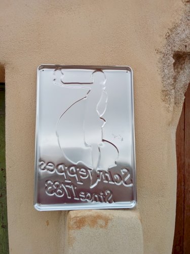 Plaque publicitaire