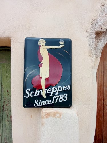 Plaque publicitaire