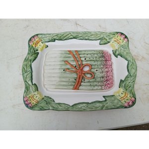 Asparagus Dish in Ceramic