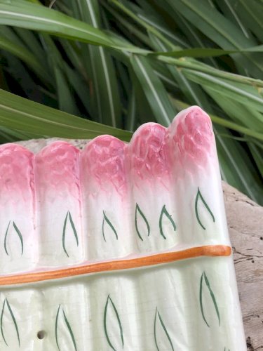 Plat à asperges