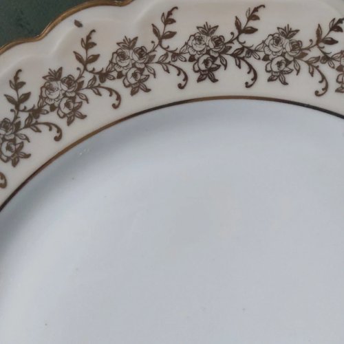 Plat à gâteau ancien en porcelaine de Limoges