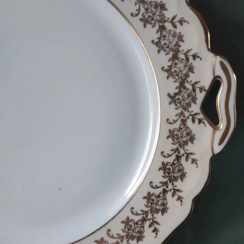 Plat à gâteau ancien en porcelaine de Limoges