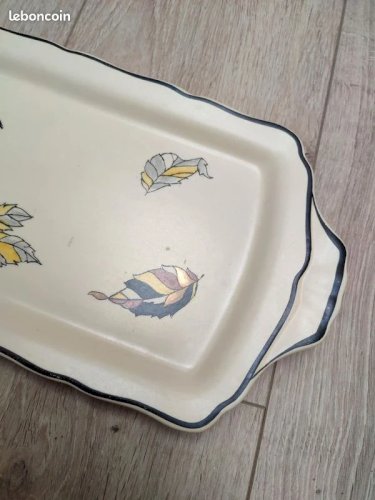 Plat à gateau modele Automne signé Longwy en bon etat