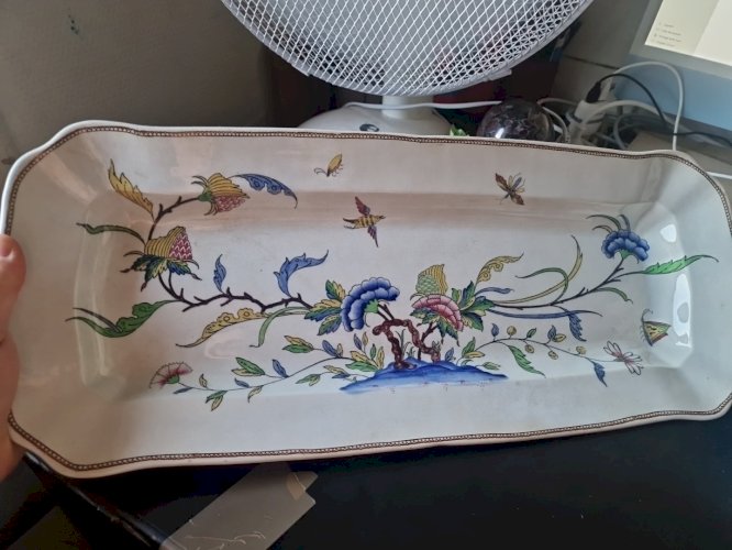 Plat à poisson en faïence de Sarreguemines modèle Rouen / XIXème 58 X 24