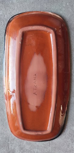 Plat allongé signé Thomas Buxó  atelier Atzana céramique moderniste 