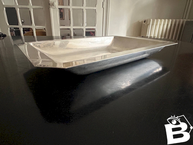 plat ancien en métal argenté