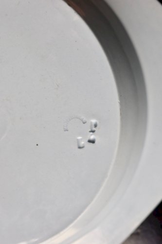 Plat ancien octogonal Creil et Montereau - Modèle Perle - Bleu gris pâle -