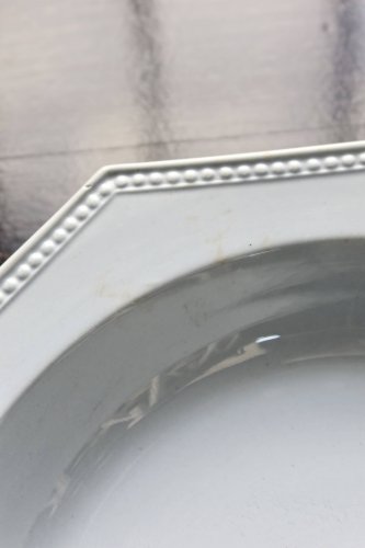 Plat ancien octogonal Creil et Montereau - Modèle Perle - Bleu gris pâle -