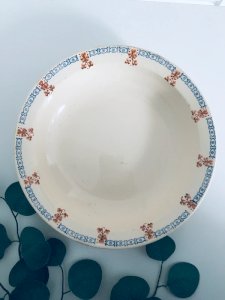 Plat ancien Saint Amand