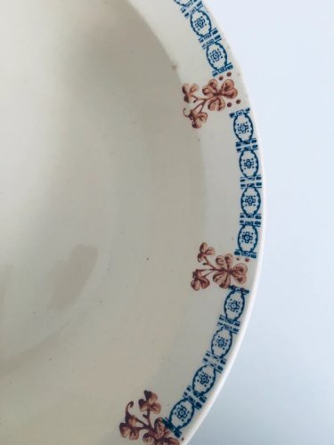 Plat ancien Saint Amand