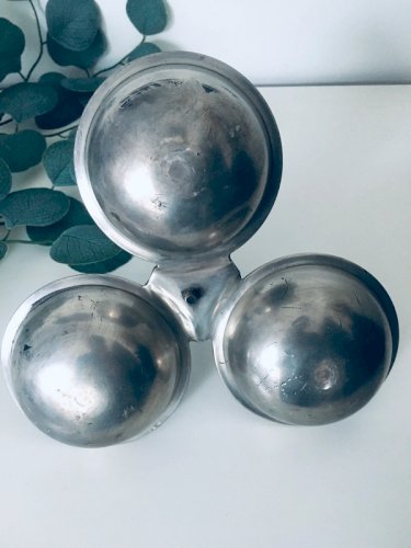 Plat apéritif en étain