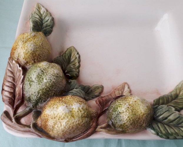 Plat barbotine citrons