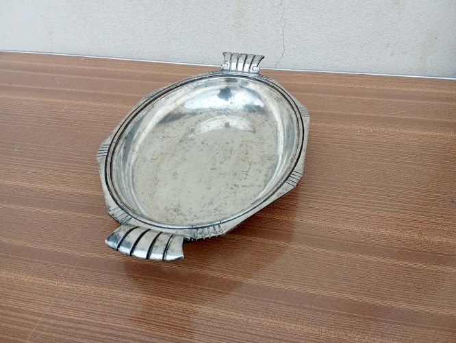 Plat creux à deux anses art déco. Vers 1930