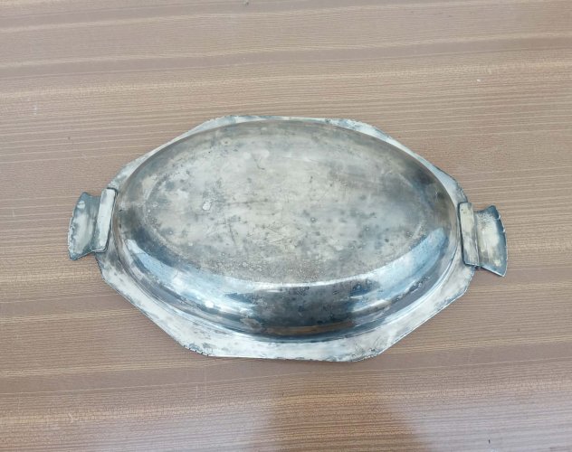 Plat creux à deux anses art déco. Vers 1930