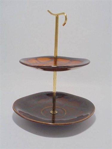 Plat de service à étage