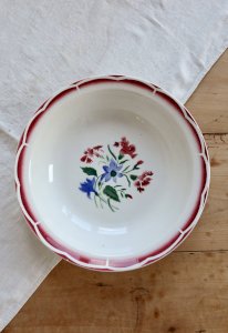 Antique hollow serving dish faience Sarreguemines Digoin - José model