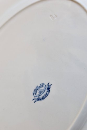 Plat de service ovale antique Gien modèle Marines