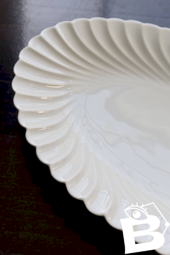 Plat de service ovale vintage porcelaine blanche torsadée Limoges Haviland