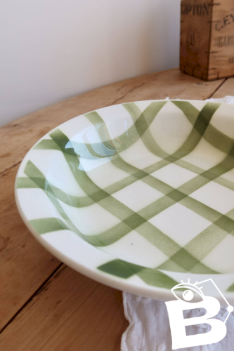 Plat de service rond creux vintage faïence -  Modèle Nappe vert
