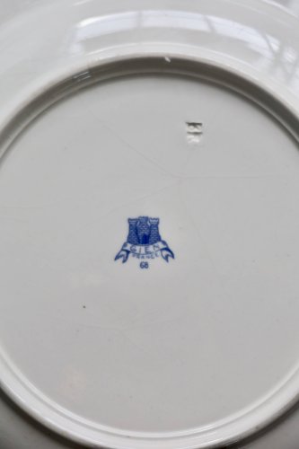 Plat de service rond et creux faïence Gien – Modèle “Royal”