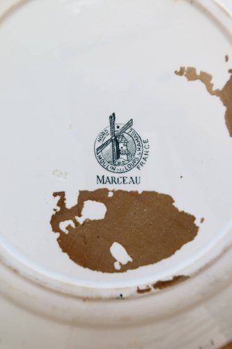 Plat de service rond terre de fer Moulin des Loups modèle Marceau