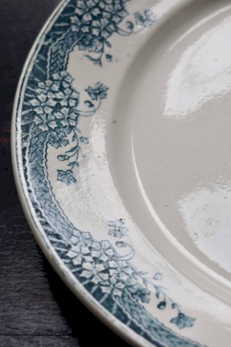 Plat de service rond vintage faïence Saint Amand Nouvelle Usine Céramique d