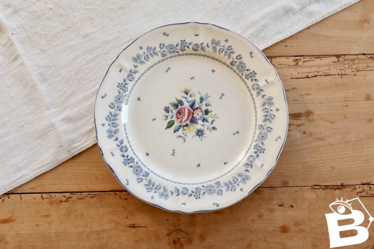 Plat de service vintage faïence Tablemates - Décor floral bleu