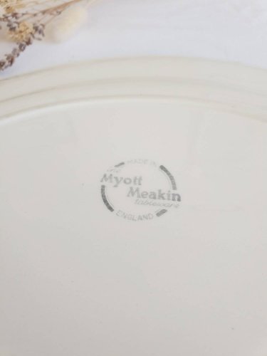 Plat en céramique anglaise