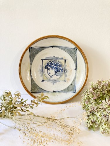 Plat en céramique signé Patrick Lefebvre