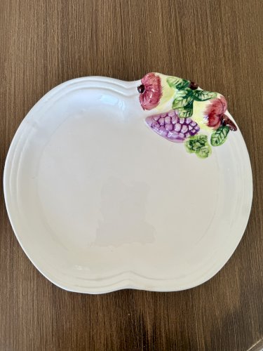 Plat en forme de pomme barbotine