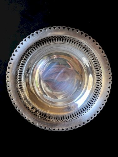 Plat en métal argenté Germaine Monteil Paris