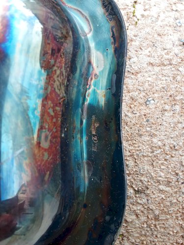 Plat en métal argenté orfèvre Ravinet d'enfer 