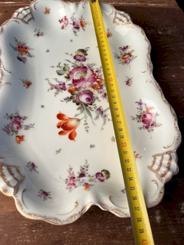 Plat en porcelaine ancienne Limoges Malmaison