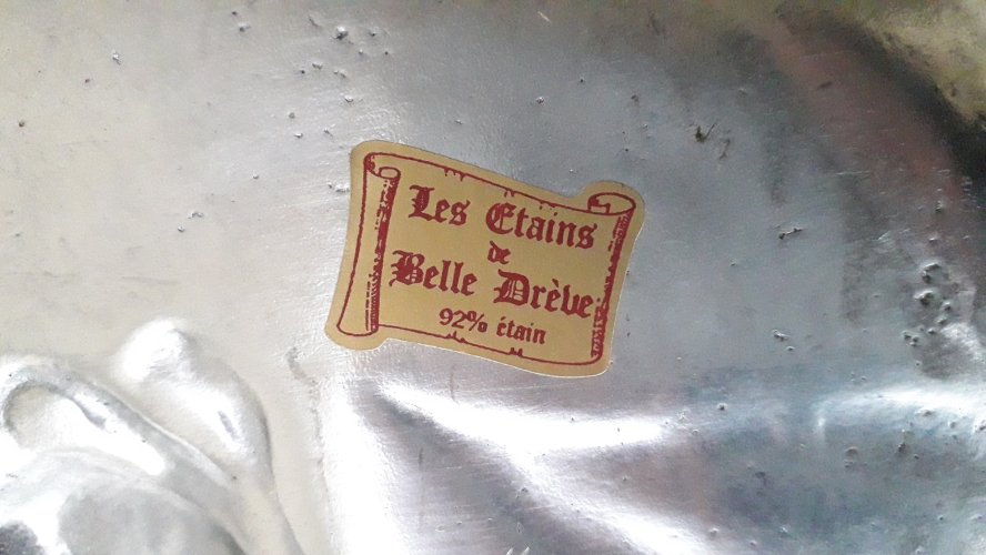 Plat étain Belle Drève