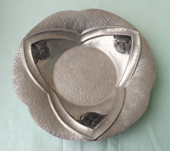 Tin plate signed Houzeaux