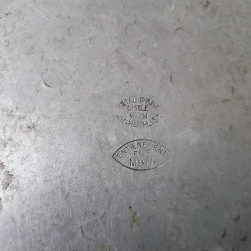 Plat étain signé Houzeaux