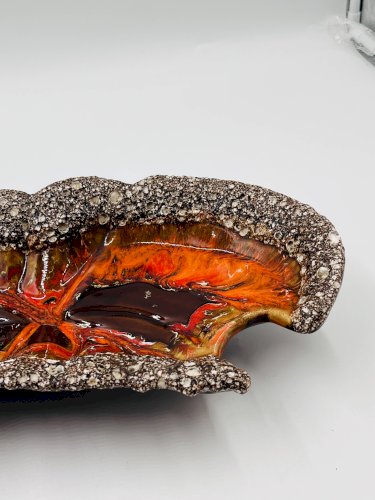 Plat Fat lava Vallauris