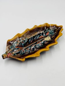 Plat feuille Vallauris