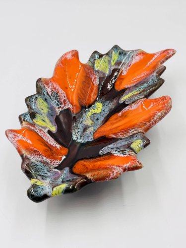 Plat feuille Vallauris