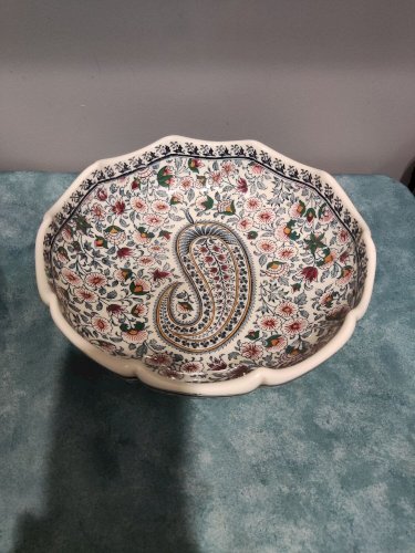 Plat Gien modèle cachemire