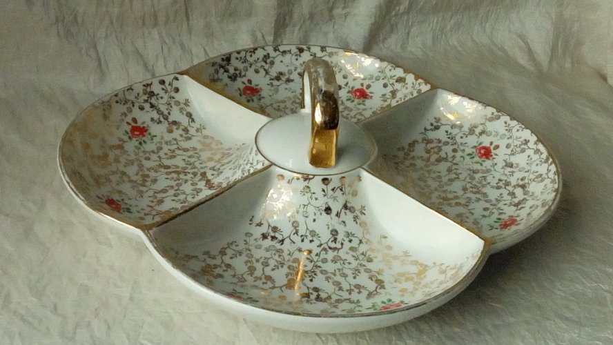 PLAT HORS D'ŒUVRE MENDIANT EN FAIENCE VILLEROY BOCH METTLACH FRANCE-SAAR*