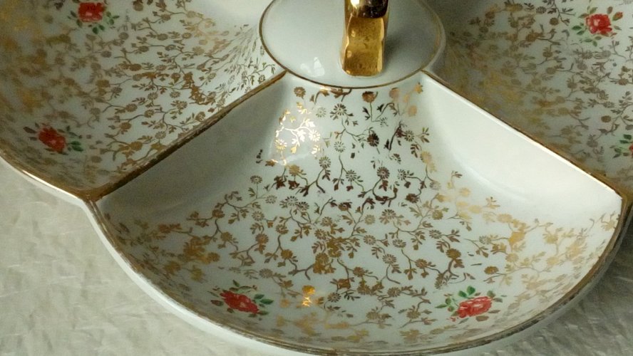 PLAT HORS D'ŒUVRE MENDIANT EN FAIENCE VILLEROY BOCH METTLACH FRANCE-SAAR*