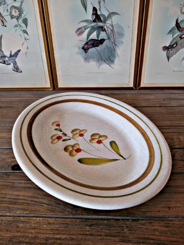 Plat oval en grès pyrité - motif de fleurs - made in Italie ?